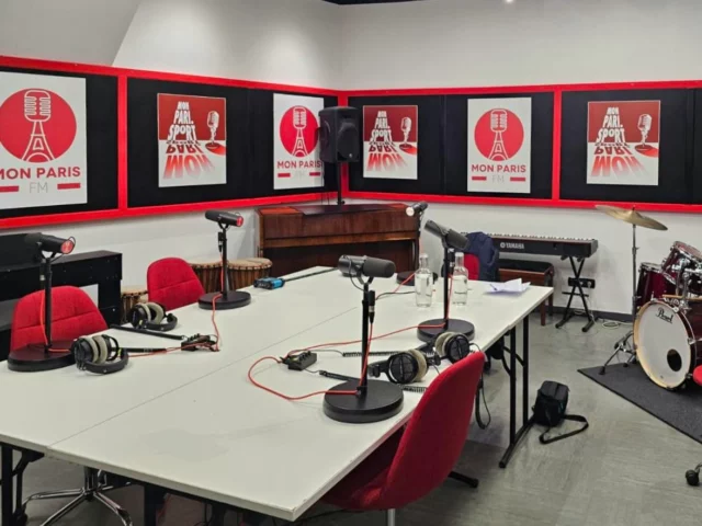 En réécoute, l'interview de notre Président Maxime dans l'émission "mon pari.sport" sur Radio_FM, à propos de la canne, du bâton et des Internationaux !

https://www.podcastics.com/podcast/episode/roller-hockey-paris-13-canne-de-combat-paris-11-355176/
